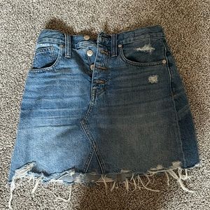 Madewell denim skirt size 25